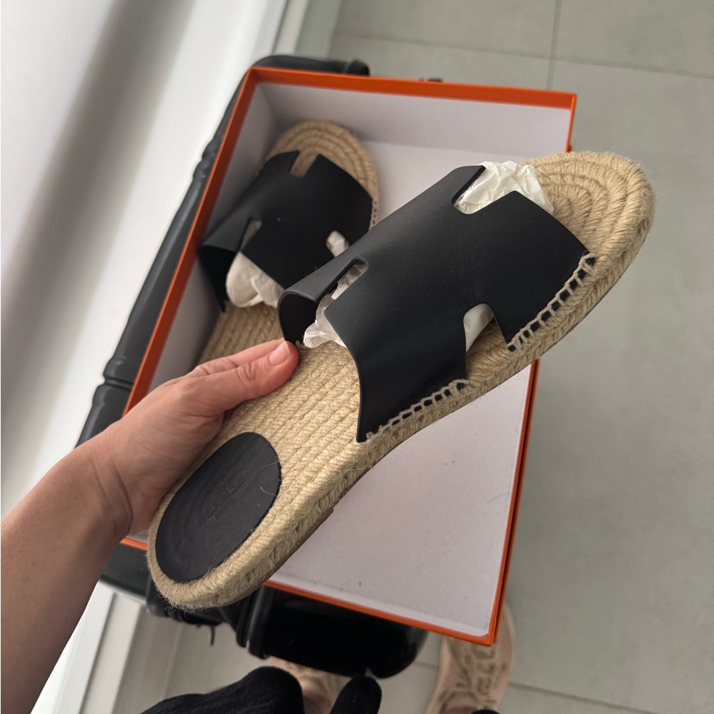 Hermes Antigua sandal espadrille like new black